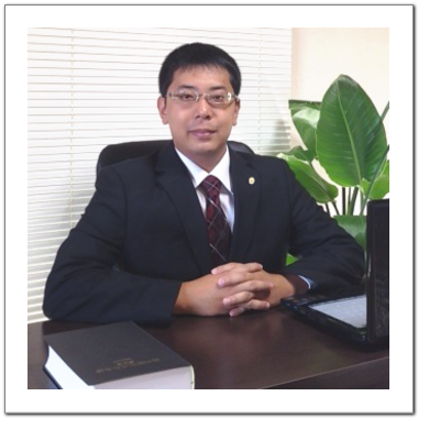 社会保険労務士　小坂健太